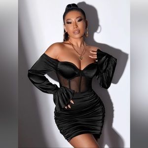 Sexy Satin Outfit 🖤